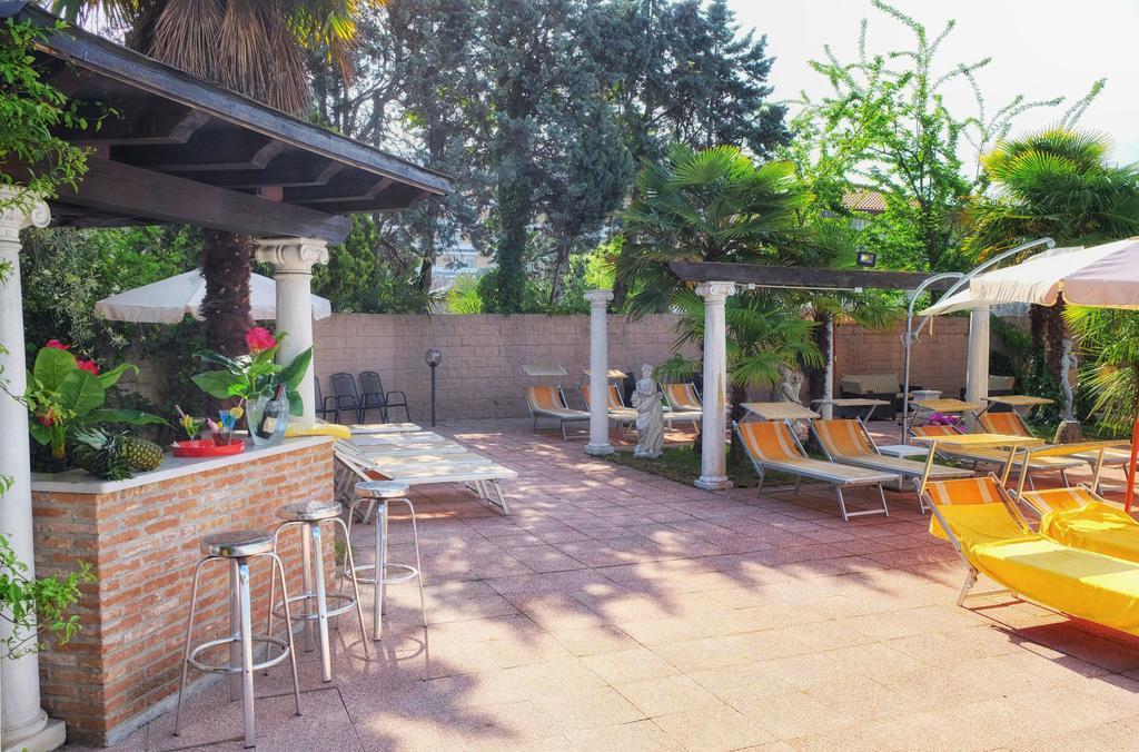 Hotel Terme Eden Abano Terme Exterior photo